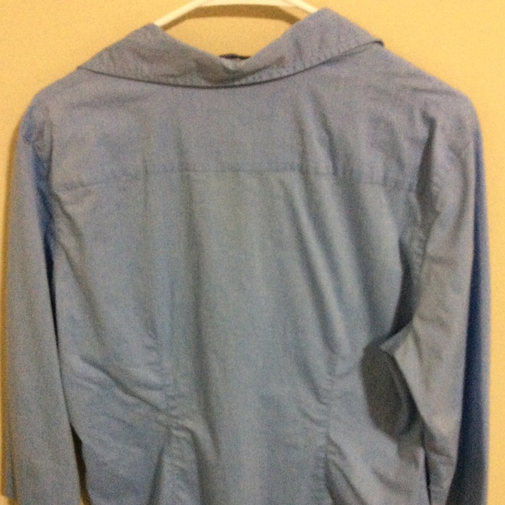 Express The Essential Shirt - Picture 3 of 5